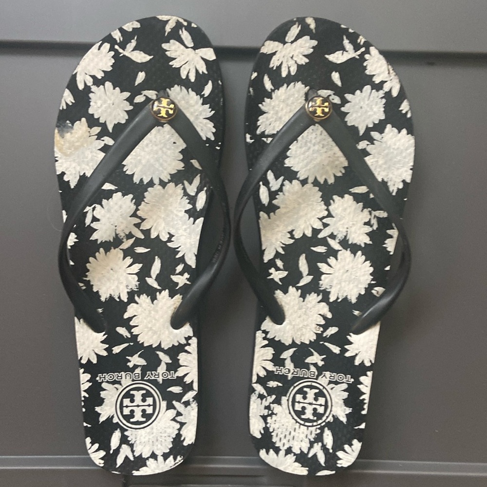 Tory Burch Flip Flops
